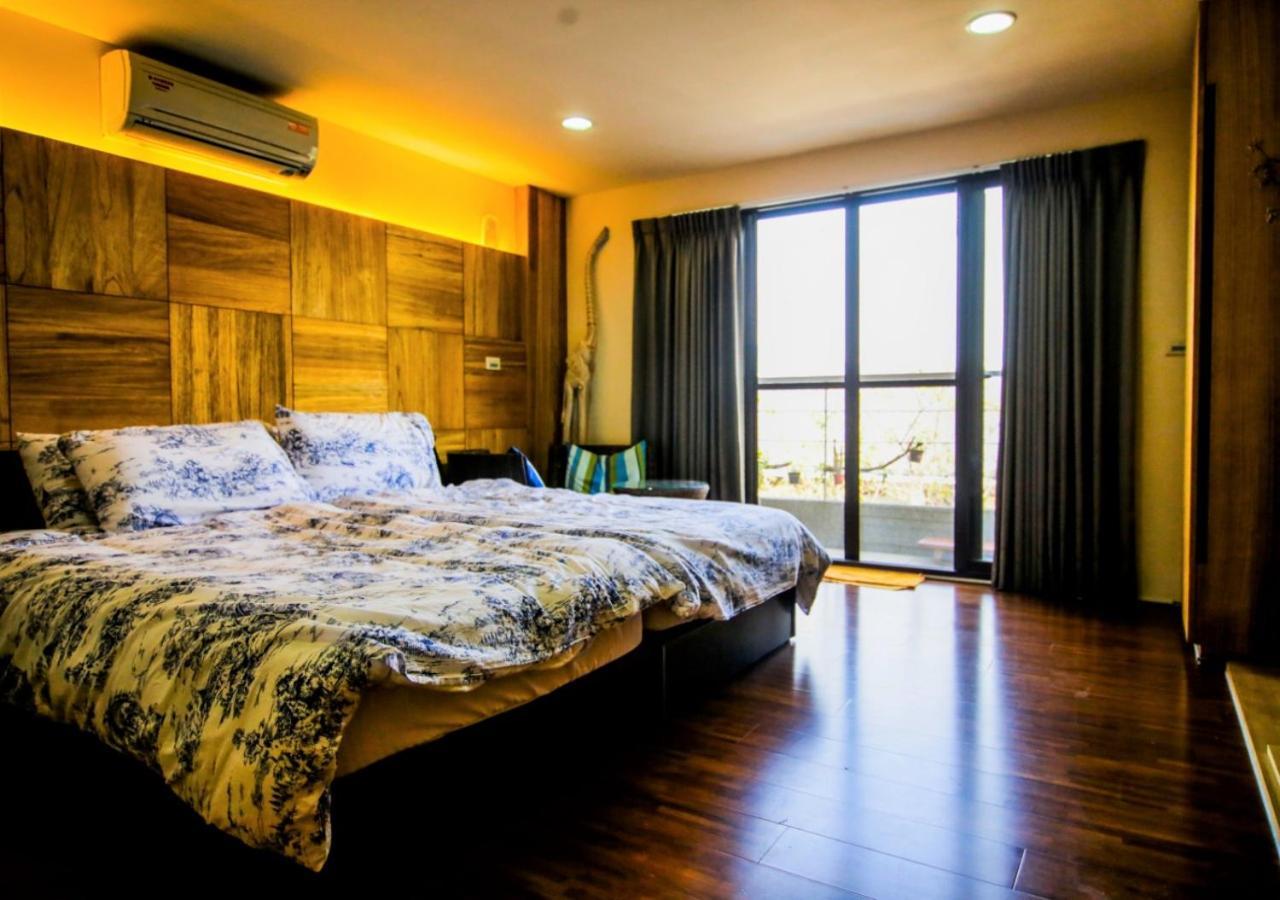 Sanyi Wei Wei Feng B&B Buitenkant foto